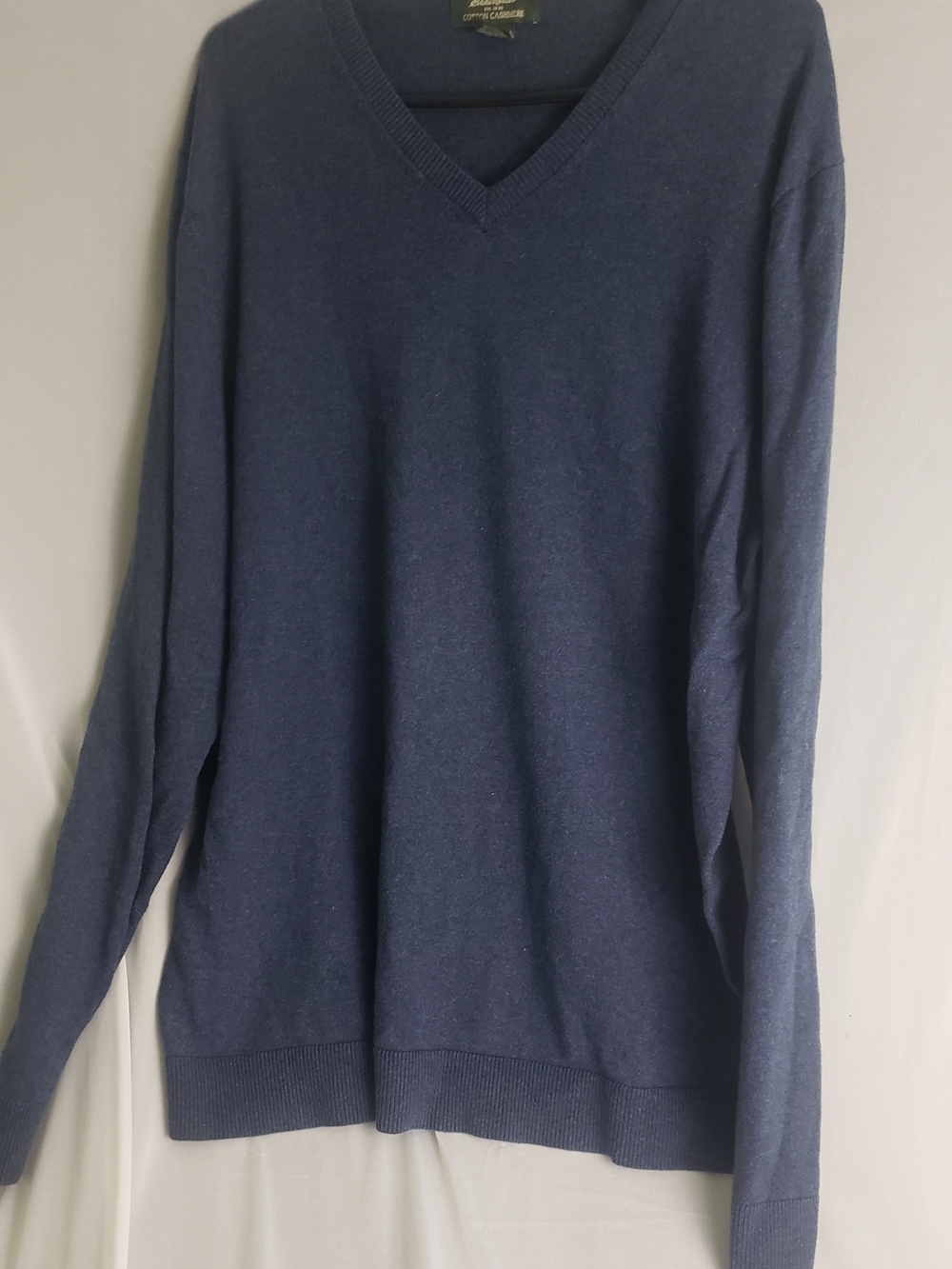 Eddie Bauer Cotton Cashmere Men's Navy V-Neck Sweater